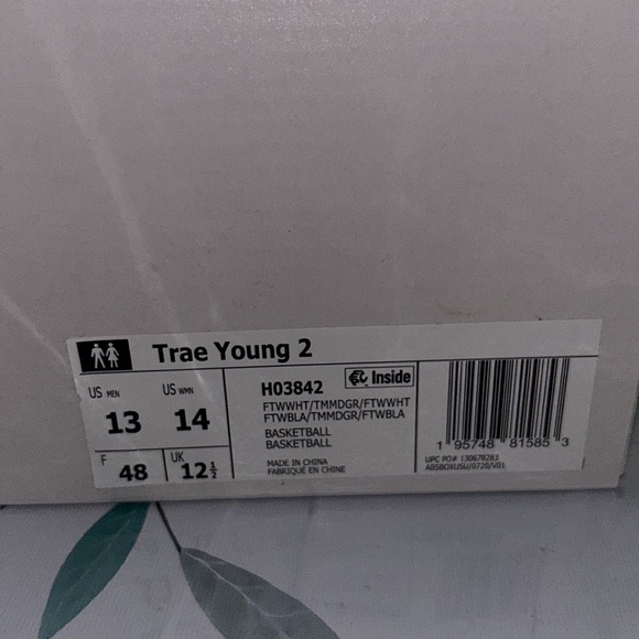 TRAE YOUNG 2.0 BASKETBALL SHOES - Picture 4 of 13